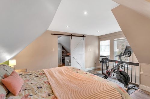 1836 Greenleaf St, Pittsburgh PA  15211-1022 exterior