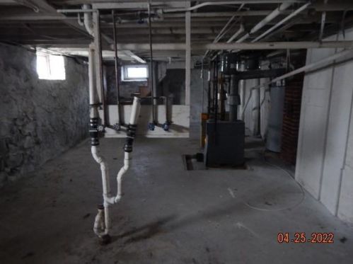 494 Wood Ave, Woonsocket RI 02895-2131 exterior