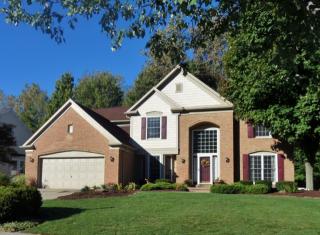 18562 Northrup Ln, Cleveland, OH 44149-6796