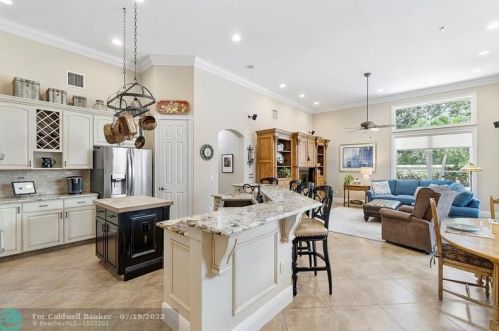 21642 Marigot Dr, Boca Raton FL 33428-4824 exterior