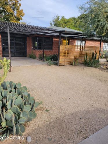 2530 Devonshire Ave, Phoenix AZ  85016-5660 exterior