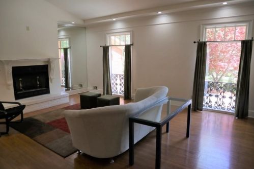 1274 Kittredge Ct, Atlanta GA 30329-3538 exterior