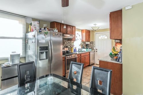 45 4 St, Huntington Station NY 11746-1441 exterior