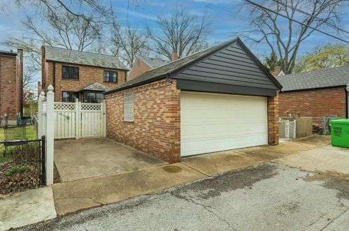 6419 Devonshire Ave, Saint Louis MO 63109-2663 exterior