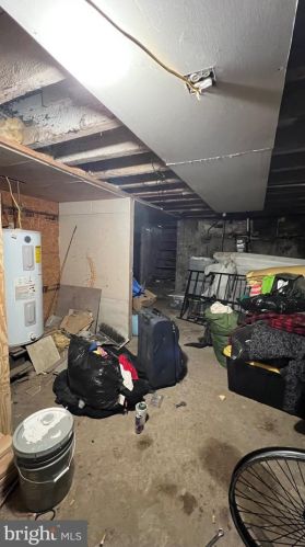 3328 5 St, Philadelphia PA 19140-5636 exterior