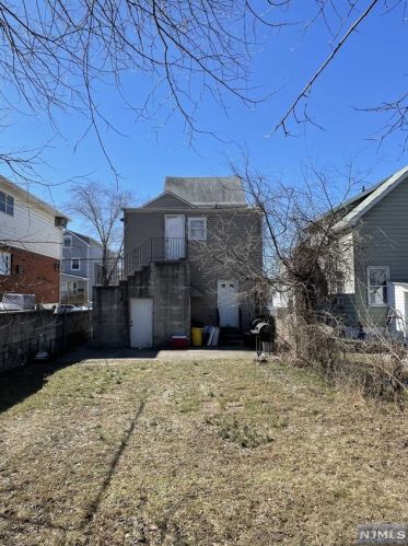 268 Paterson Ave, Paterson NJ  07502-1739 exterior