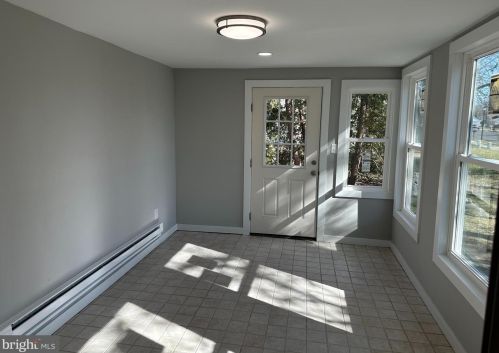 11 Warwick Way, Southampton NJ  08088-1143 exterior