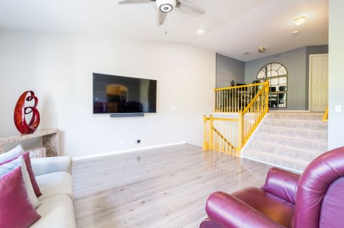 1324 Harvest Dr, Joliet IL 60403-0953 exterior