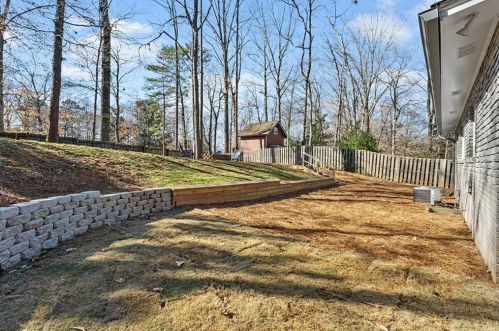 3806 Montford Dr, Atlanta GA 30341-1839 exterior