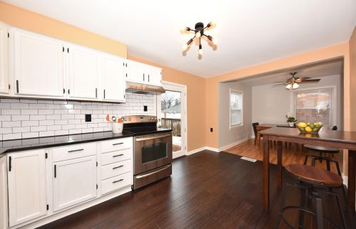 8006 Lisbon Ave, Milwaukee WI 53208-2052 exterior