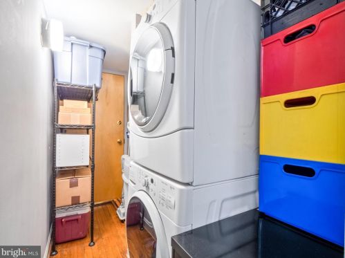 1926 New Hampshire Ave, Washington DC 20009-3310 exterior