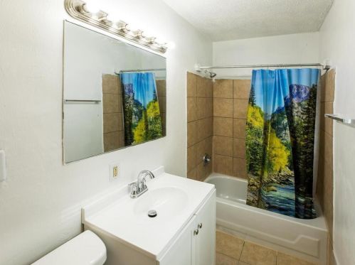 694 Desoto St, Saint Paul MN 55130-4215 exterior