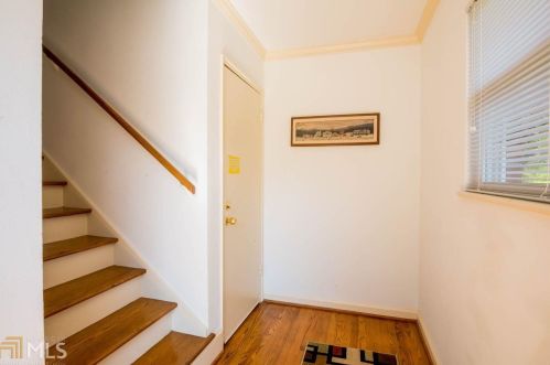 1538 Beech Valley Way, Atlanta GA  30306-2221 exterior