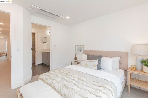 636 Kains, Berkeley CA 94706-1219 exterior