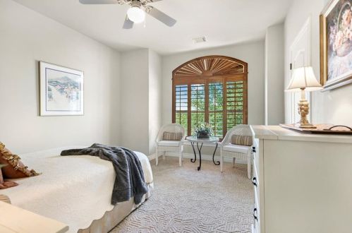 4316 Canoas Dr, Austin TX 78730-1446 exterior