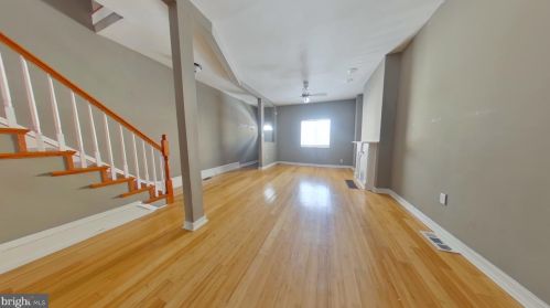 1325 19 St, Philadelphia PA 19146-4614 exterior