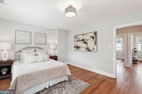 4116 10 St, Washington DC 20002-3719 exterior