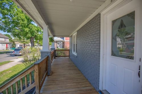 27 Sherbrooke St, Springfield MA  01104-2723 exterior