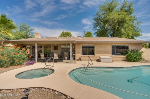 7590 La Cienega Dr, Tucson, AZ 85715-3505