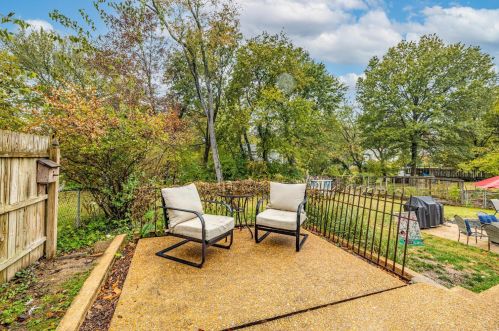 305 Frieda Ave, Saint Louis MO 63122-5426 exterior