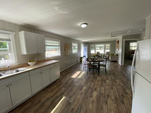 111 Fairview Ave, Wilson NC 27893-4814 exterior