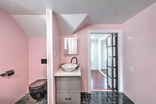 252 Admiral St, Providence RI 02908-1350 exterior