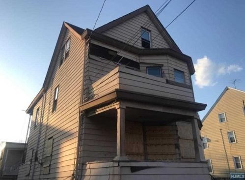 434 19th St, Paterson NJ  07524-2768 exterior