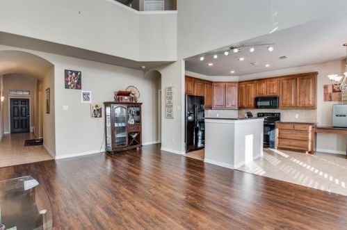 3812 Sicily St, Irving TX  75038-1471 exterior