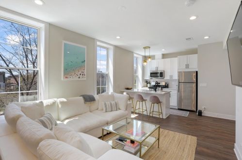 504 Wisconsin St, Chicago IL 60614-5232 exterior