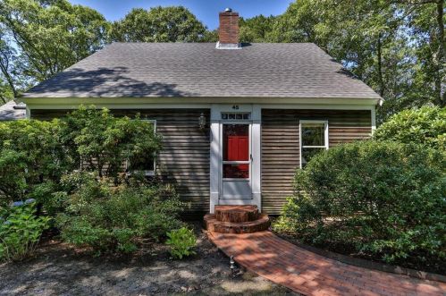45 Danielle Dr, Eastham, MA 02642-2738
