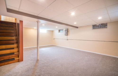 227 Van Norman Ave, Milwaukee WI 53235-5727 exterior