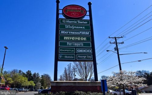 236 Jenkins St, Alexandria VA 22304-4907 exterior