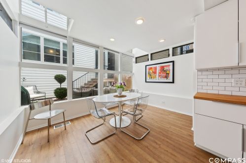 2037 Mclean Ave, Chicago IL 60647-4532 exterior