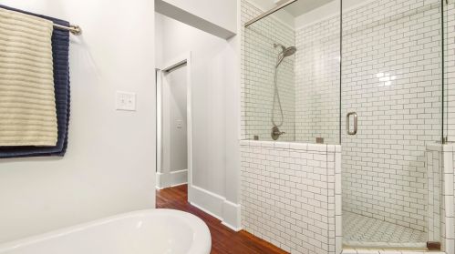 98 Live Oak Ave, Defuniak Springs FL  32435-2383 exterior