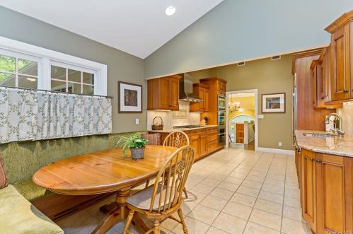 117 Fuller Rd, Briarcliff NY 10510-1328 exterior