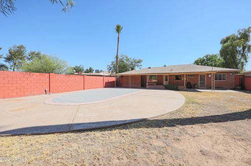 5641 7 Dr, Phoenix AZ 85029-1805 exterior