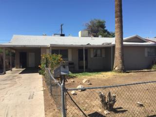 6808 Highland Ave, Phoenix AZ  85033-1924 exterior