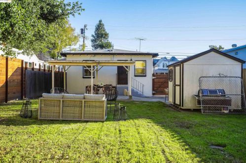 1817 Ward St, Berkeley CA 94705-1111 exterior