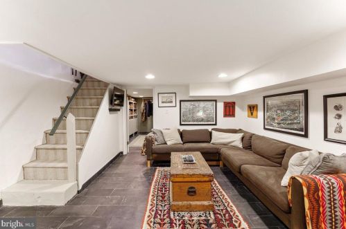 2045 Brandywine St, Philadelphia PA  19130-3204 exterior