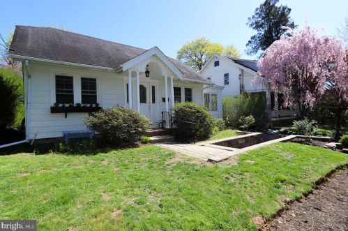 2525 Walton Rd, Huntingdon Valley, PA 19006-6123