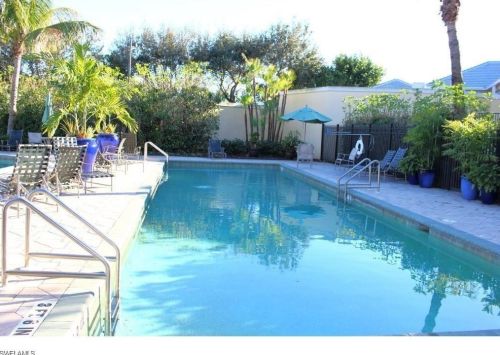 2895 Cypress Trace Cir, Naples FL 34119-8453 exterior