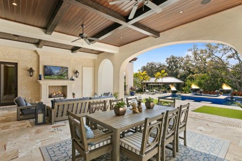 2621 Dundee St, Tampa FL  33629-7516 exterior