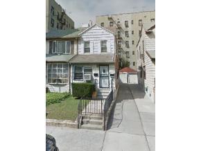 1584 9th St, Brooklyn, NY 11204-6435
