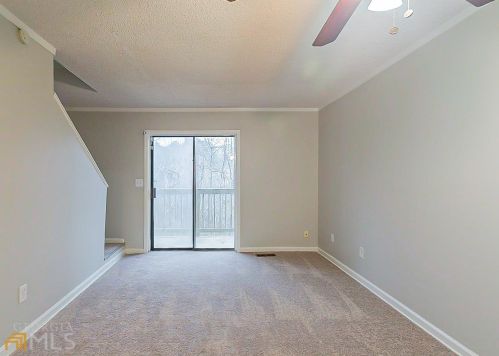 7040 Oak Hl Dr, Austell GA 30168-4929 exterior