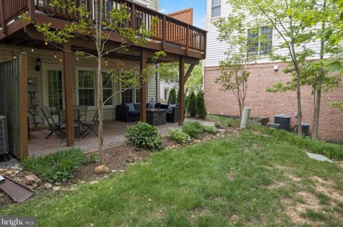 5412 Chieftain Cir, Alexandria VA 22312-2332 exterior