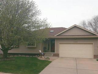 15220 Evans St, Omaha, NE 68116-6197