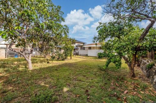 3223 Hinano St, Honolulu HI 96815-4362 exterior