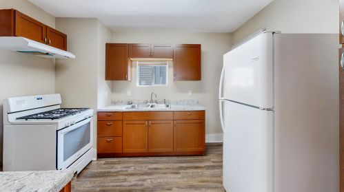 1405 Burdick St, Kalamazoo MI  49001-2701 exterior