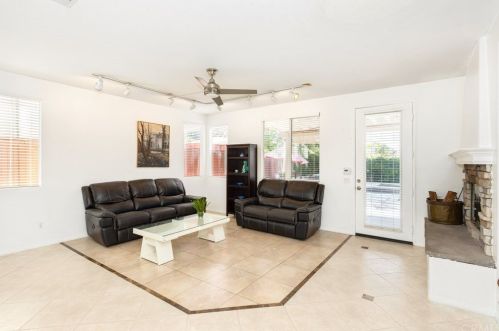 43623 Altamura Ct, Temecula, CA 92592-4367