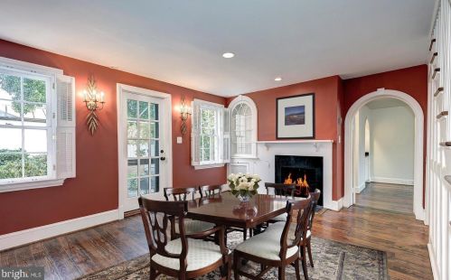 2822 Dumbarton St, Washington DC  20007-3335 exterior